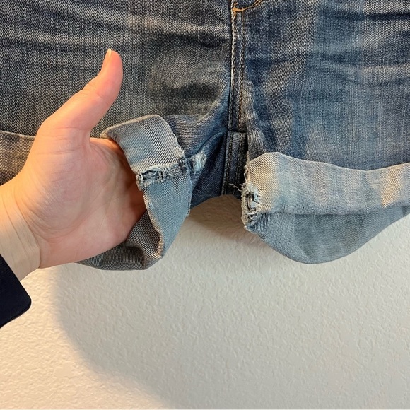 Women’s Joe’s Jeans medium wash blue cuffed shorts size 29 - Picture 3 of 7